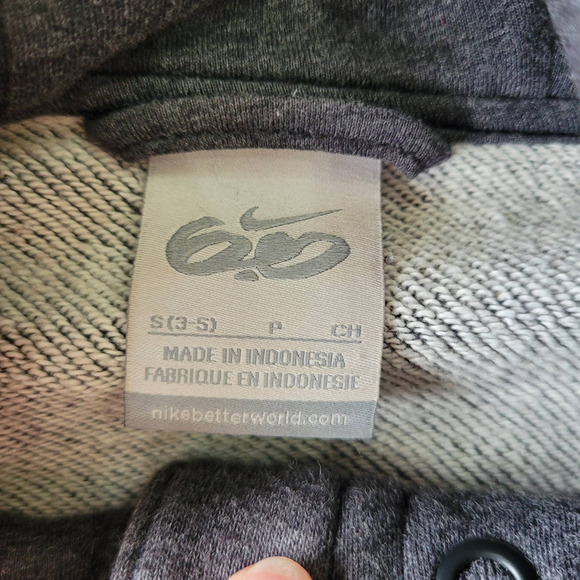 Nike 6.0 Dark Gray Utility Zip Up Hoodie. Size S - Picture 6 of 9